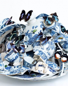 14_blue and white b