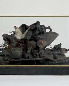 1_2014_dark-still-life-