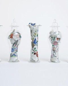 Memory-vessel-garniture-1-